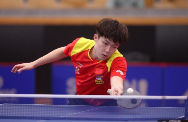 借出色的表 借出色的表