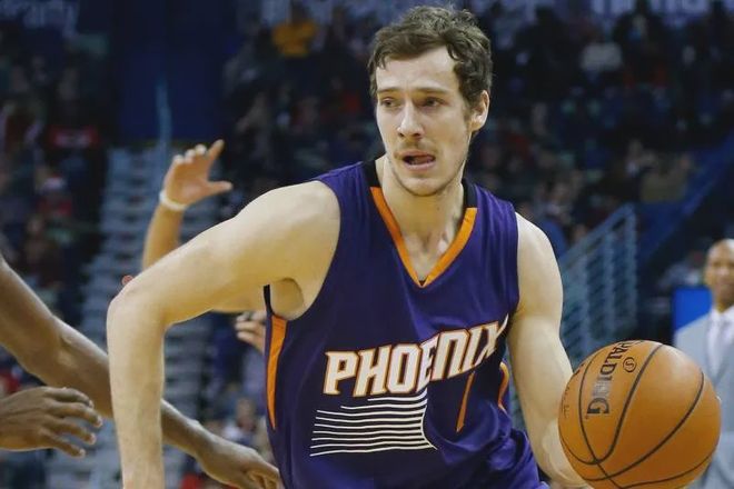 献了大量的 献了大量的