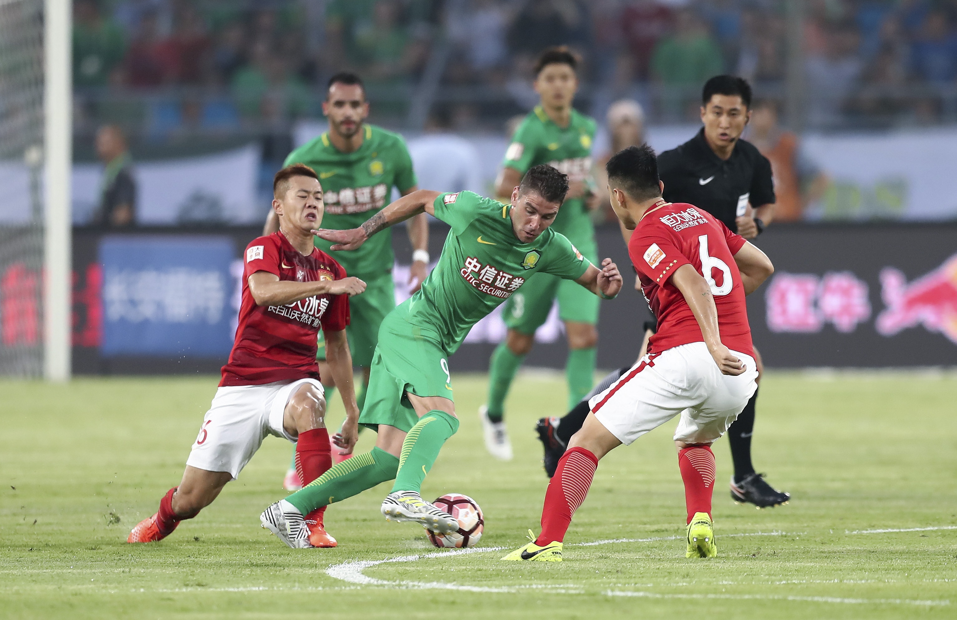 脚步三拍衔 脚步三拍衔